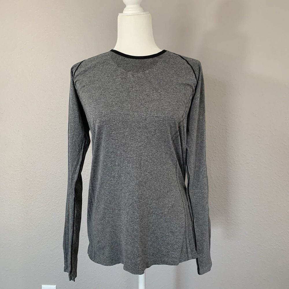 Spiritual Gangster Long Sleeve Top Size Medium Large Light Compression Gray USA